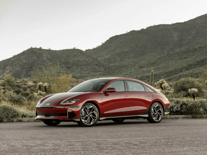 2026 Hyundai Ioniq 6 Red sideview