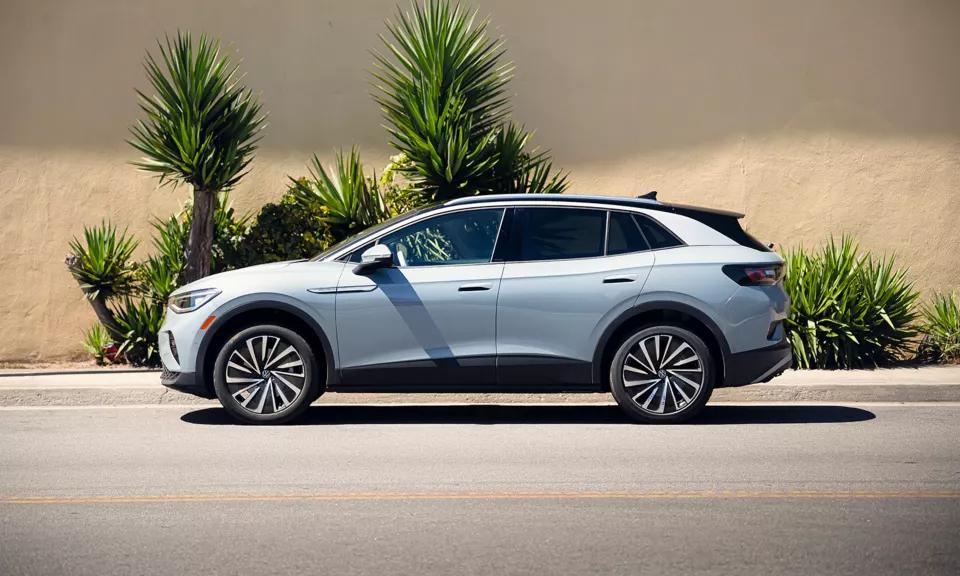 2023 Volkswagen ID.4 AWD Pro S, 2024 EV Tax Credit