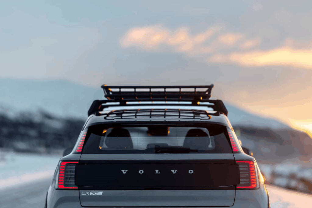 Build your own 2026 Volvo EX30 Crossover