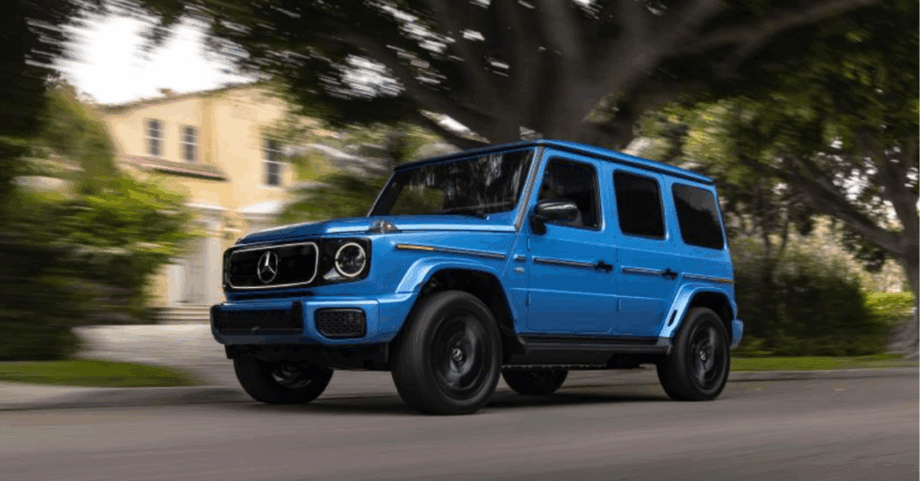 Build your own Mercedes-Benz G 580 with bespoke paint South Sea Blue Magno