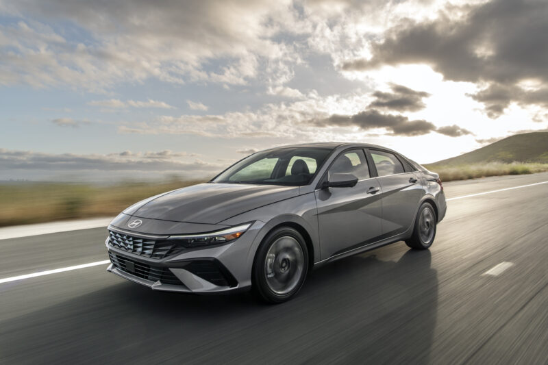 2025 Hyundai Elantra 