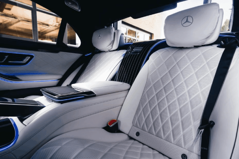Mercedes-Benz S-Class - Interior