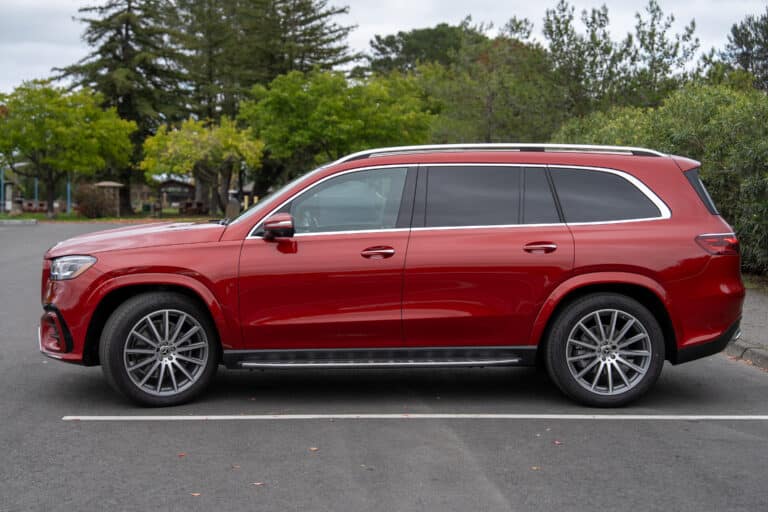 The Best Family Luxury SUV for School Drop-Off: 4 Models That Deliver Calm