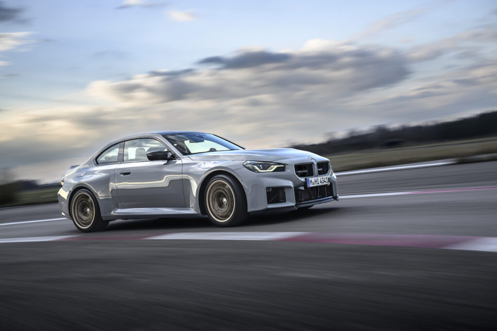 New sports cars: BMW M2